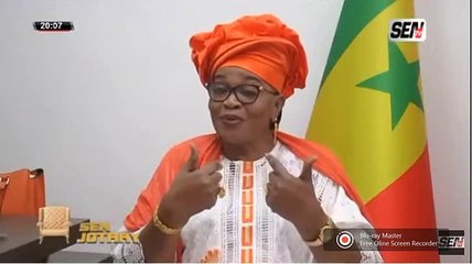 Taxée de « Diaam » dans YAW, les larmes incessantes d'Aïda Mbodj qui peine à digérer ce mot. Regardez