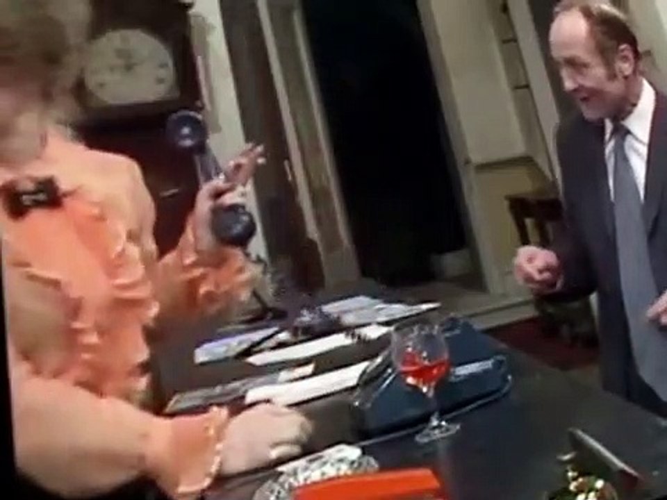 Fawlty Towers The kipper and the corpse