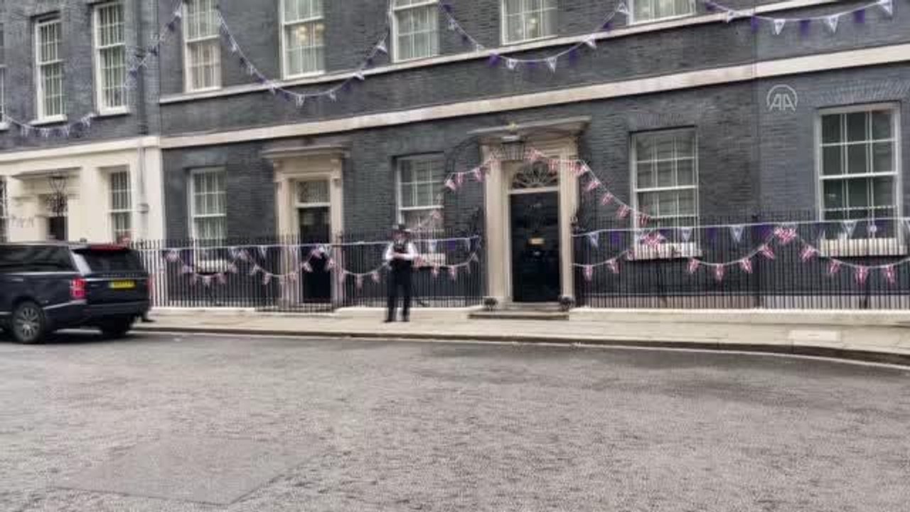 Estonya Başbakanı Kallas 10 Numara'da