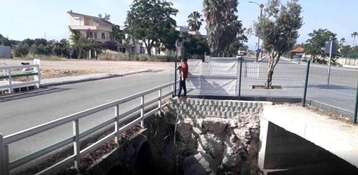 Antalya'da çocuklardan yürek ısıtan davranış