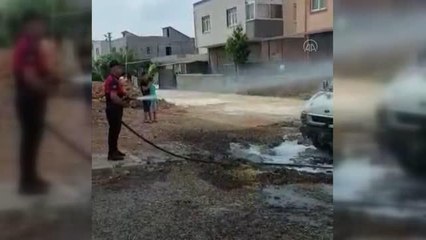 Saman yüklü kamyonette yangın çıktı