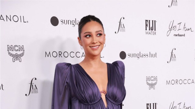 VOICI : Shay Mitchell maman : l'actrice de Pretty Little Liars a accouché et révèle le prénom symbolique de son bébé