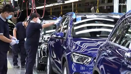 مرسيدس-بنز تستدعي مليون سيارة بعد اكتشاف عيب في المكابح