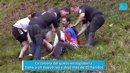 La carrera del queso en Inglaterra tiene a un nuevo rey y dejó más de 20 heridos