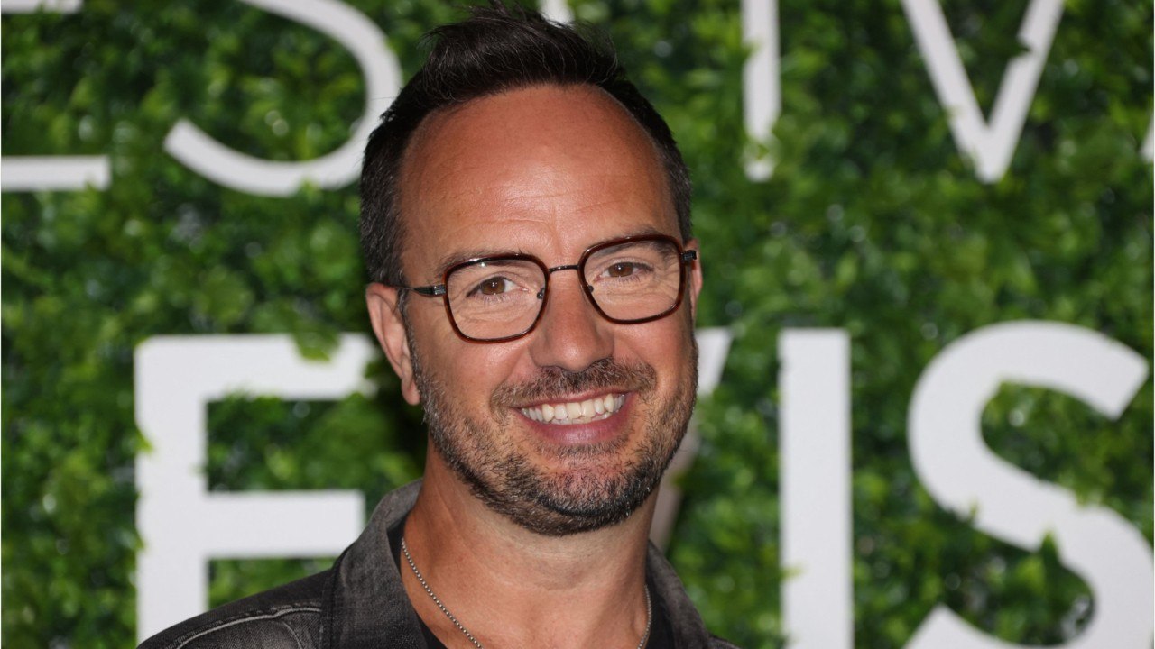 VOICI : "Il y en a qui l’ont mal pris" : cette blague de Jarry aux amis Laëtitia Milot qui n'est pas passée