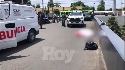 Seguridad se suicida de un disparo en Plaza Luperón