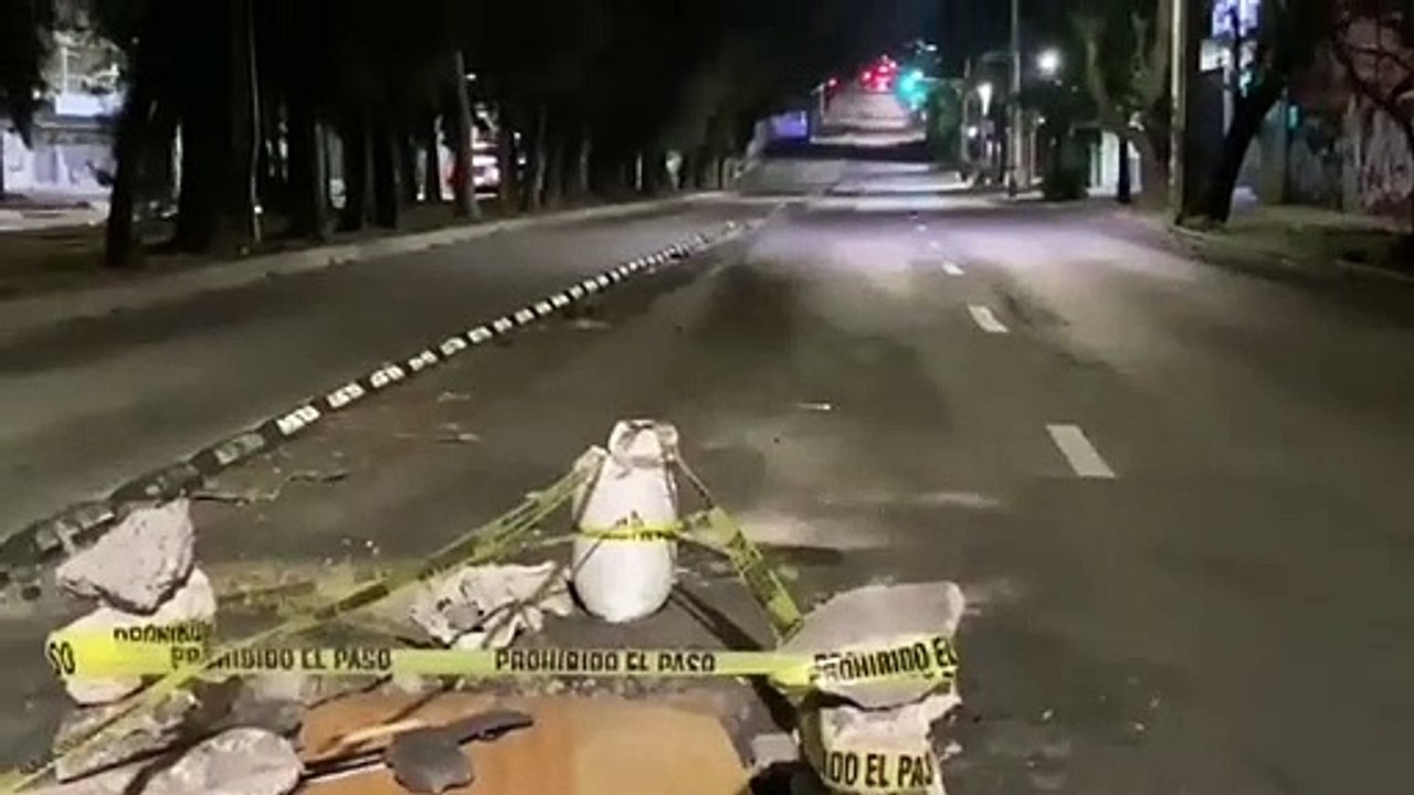 Decenas de vehículos se dañaron luego de caer e...