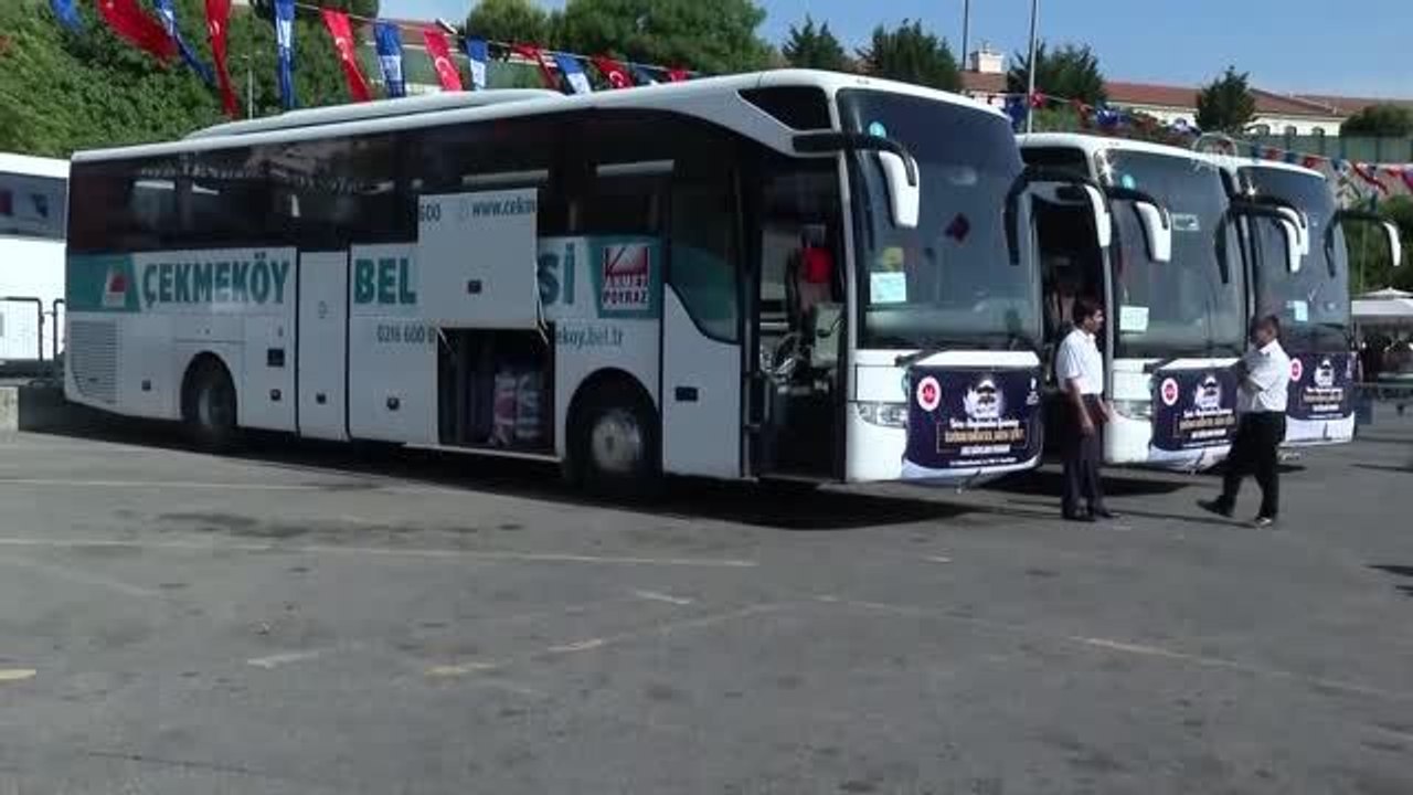 Hacı adayları için Harem Otogarı'nda uğurlama merasimi düzenlendi (2)