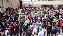 Palästinenserfahne in Israel: Ein Stück Stoff, das für Zündstoff sorgt