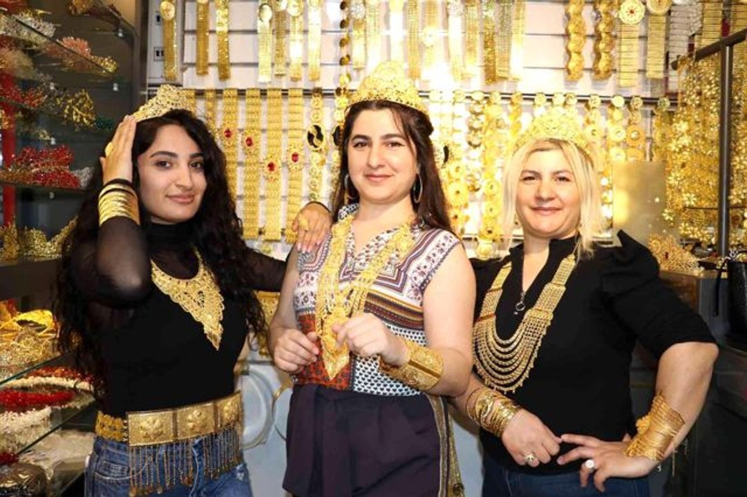 Altın fiyatlarındaki artış imitasyona rağbeti artırdı