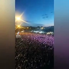 Binlerce öğrenci tek ses: Yaşa Mustafa Kemal Paşa!