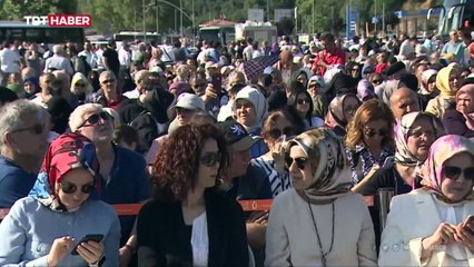 Kutsal yolculuk başladı: İstanbul'dan ilk hac kafilesi yola çıktı