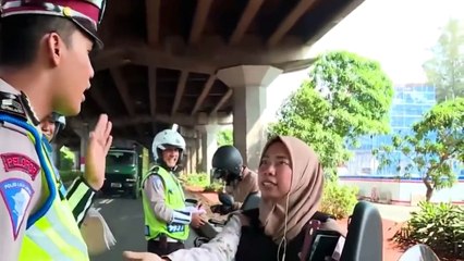 Mau Ketawa Takut Dosa Maret 2022   Mereka Yang Apes Kamu Yang Ngakak