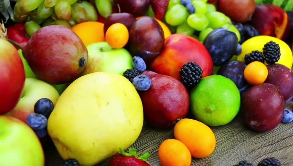 ದೀಪಾವಳಿಯಲ್ಲಿ ಚರ್ಮ, ಕೂದಲೆಡೆಗೂ ಇರಲಿ ಗಮನ....