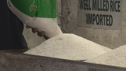 DA: posibleng magkaroon ng P5-6 taas presyo sa kada kilo ng regular milled rice; mararamdaman sa dulo ng 2022 | 24 Oras