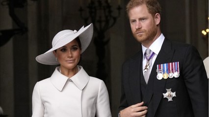 VOICI : Prince Harry et Meghan Markle rentrés aux Etats-Unis avant la fin du Jubilé : un signe de tensions ? (1)