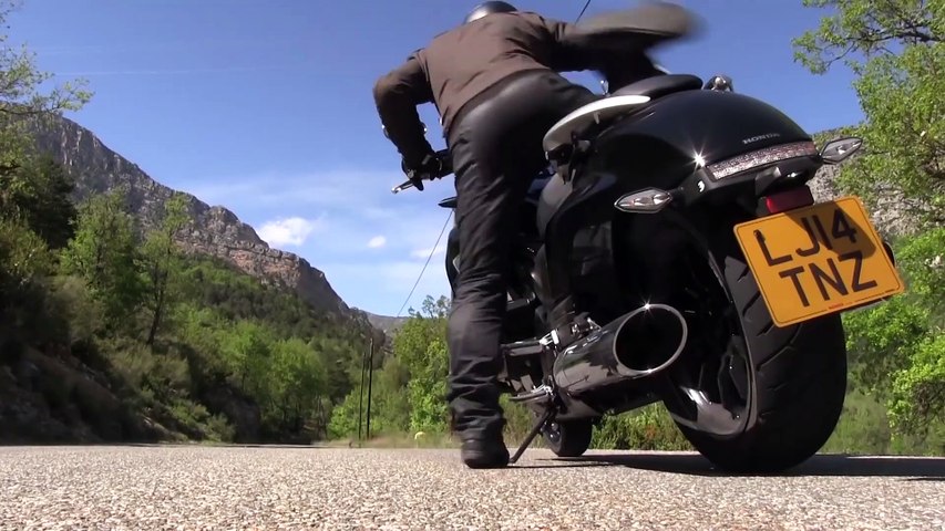 Essai Honda F6C  La Goldwing version custom...