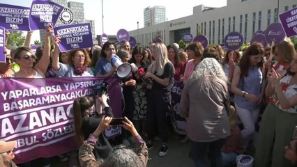 Sol Parti Yöneticisi Göksu Cengiz: "Sanmasınlar Ki Milyonlarca Kadın, Yıllarca Mücadeleyle Kazandığı Bu Haklarından Bir Adım Dahi Geri Atacak"