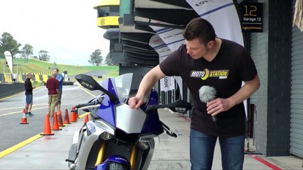 Essai Yamaha R1 2015  Recommandée par le docteur Rossi