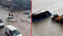 Ankara'da sağanak yağış nedeniyle yollar göle döndü! Mahsur kalanlar iş makinesiyle kurtarıldı