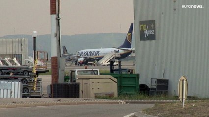 Авиакомпания Ryanair ввела языковой тест для пассажиров из ЮАР