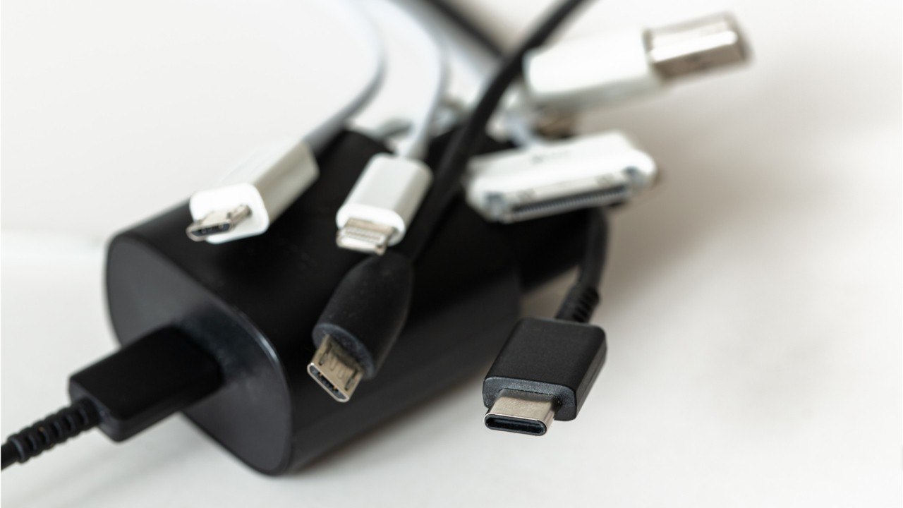 EU: Standard-Ladekabel für Handys und andere Geräte kommt Mitte 2024
