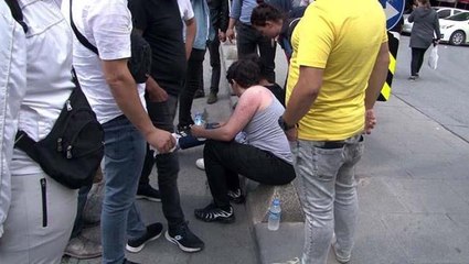 İETT otobüsü şoförü, 2 çocuğa çarptıktan sonra kaçtı