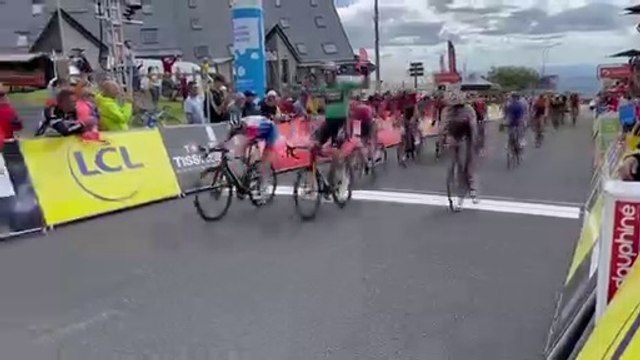 Critérium du Dauphiné 2022 - La 3e étape pour David Gaudu qui a sauté sur la ligne et au sprint Wout Van Aert !