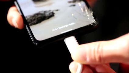 La UE acuerda adoptar el cargador único para dispositivos portátiles en 2024