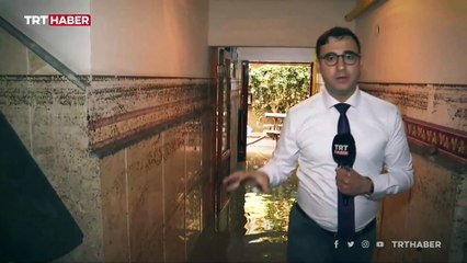 Selde faciadan dönüldü: Eve dolan su insan boyunu geçti