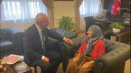Kılıçdaroğlu'nun Görüştüğü 97 Yaşındaki Hayriye Kuzu: "Sen İşin Başına Geçersen O Günü Görünce Daha İyi Olacağım"