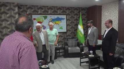 DİYARBAKIR - HÜDA PAR Genel Başkanı Yapıcıoğlu: "Diğer partilerle bir ittifak olabilir ancak HDP ile zor görünüyor"