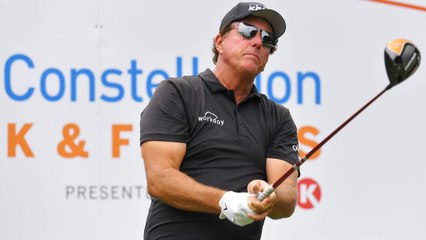 Phil Mickelson Signs $200 Million Contract With LIV Golf Tour