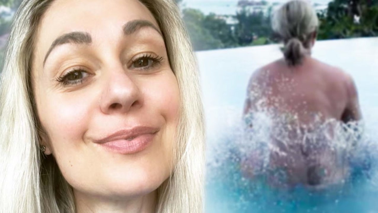 Ruth Moschner losgelöst: Sie geht nackt baden im Urlaub