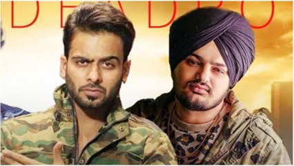 下载视频: Sidhu Moosewala पर Mankirat Aulakh ने फिर बनाई Video, Sidhu की मां संग आए नजर|FilmiBeat#News