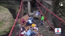 Colapsa puente colgante en Cuernavaca, Morelos; varios funcionarios resultaron heridos