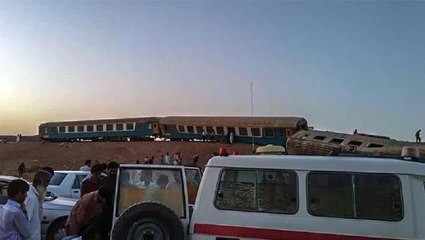 İran'da yolcu treni raydan çıktı: 17 ölü, 12 yaralı