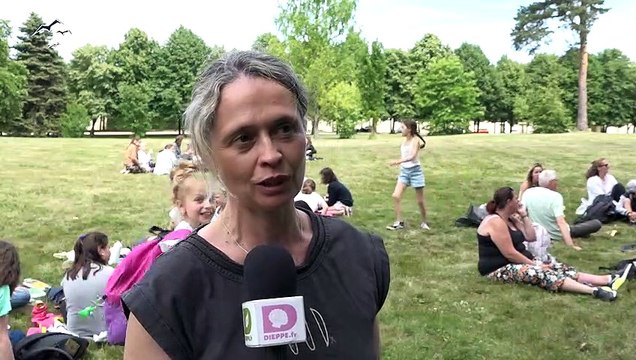 #Enfance / Des élèves de Jules-Ferry à Versailles