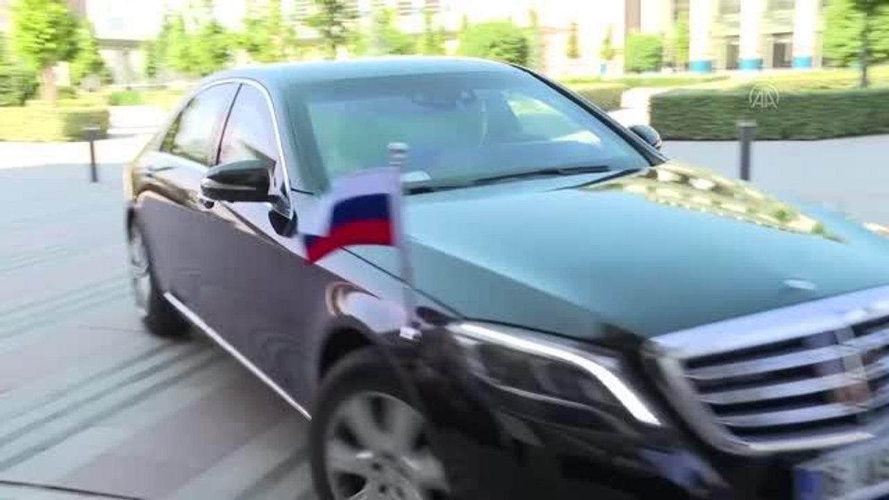 Çavuşoğlu ile Rusya Dışişleri Bakanı Lavrov heyetler arası görüşme gerçekleştirdi