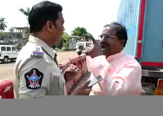 Somu Veerraju Pushes Police: రావులపాలెం వద్ద సోము వీర్రాజు, పోలీసుల మధ్య ఉద్రిక్తత | ABP Desam