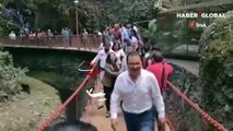 Meksika'da açılışı yapılan asma köprü koptu: Belediye başkanı ve eşi de dahil 25 kişi yaralandı
