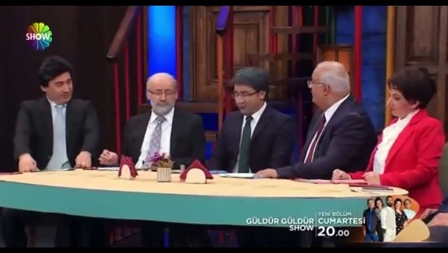 Karamollaoğlu, Davutoğlu ve Babacan’ı bakın hangi amaçla kullandılar! Güldür Güldür’ün 6’lı masa skecinde çakallık