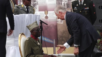 Le roi Philippe honore les anciens combattants congolais et décore un Caporal centenaire