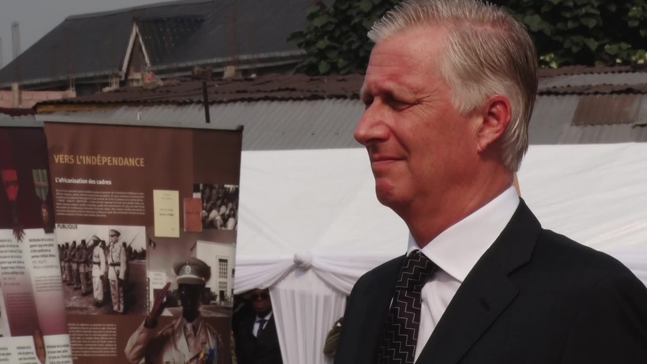Le roi Philippe honore les anciens combattants congolais et décore un Caporal centenaire