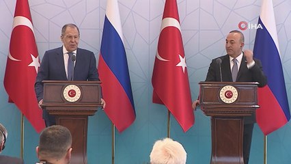 Ukraynalı muhabir: “Rusya, Ukrayna’dan tahıldan başke ne çalıyor?’
