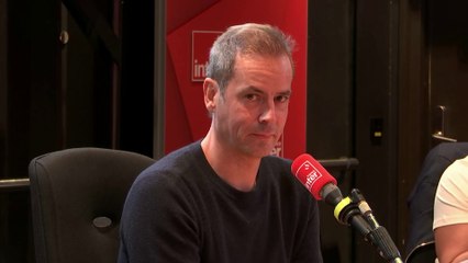 Brad Pitt et Angelina Jolie se partagent le rosé - Tanguy Pastureau maltraite l'info
