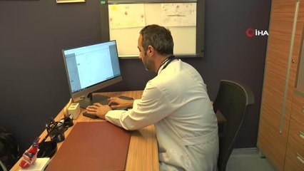 Kardiyoloji Uzmanı Dr. Ahmet Karabacak: "Sigara kullanan ve fazla kilosu olan kişiler risk grubunda"