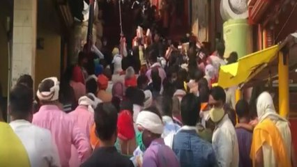 Huge crowd throngs Hanumangarhi temple soon after unlock