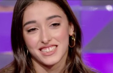 Giulia Stabile attacca gli hater: ‘Non insultate una 18enne che si fa il mazzo’