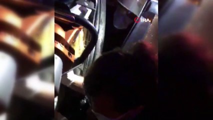 Lüks jip park halindeki tırın altına girdi: 1 ağır yaralı
